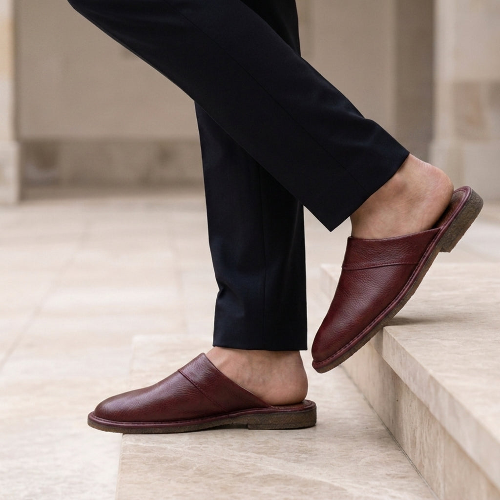 Men's Leather Slip-On Slippers for Relaxing at Home – Lucan