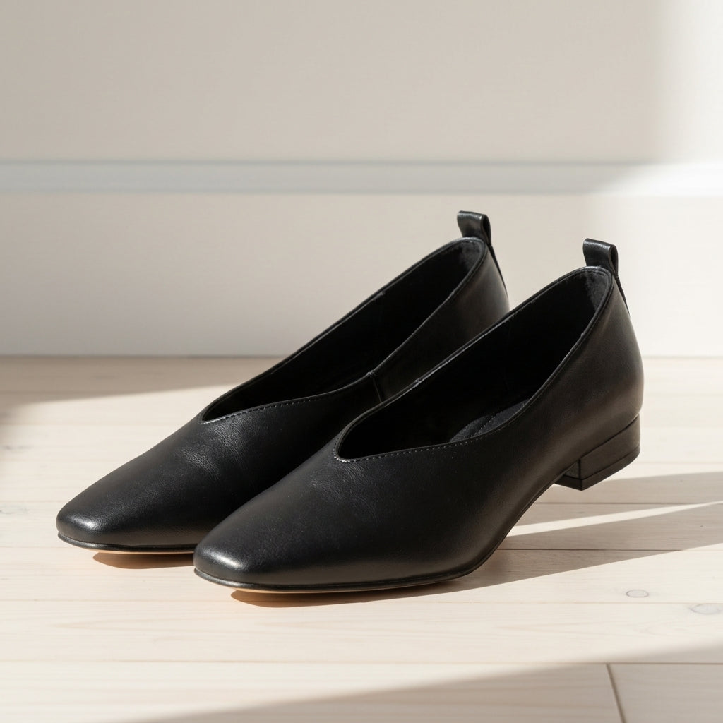 Low-Heeled Loafers for Women Faux Leather Round Toe – Elara