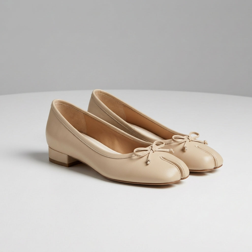 Women’s Tabi Flats Faux Leather Bow Detail – Maribel