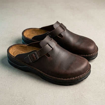 Orthopedic Leather Clogs With Slip On Comfort – Elara