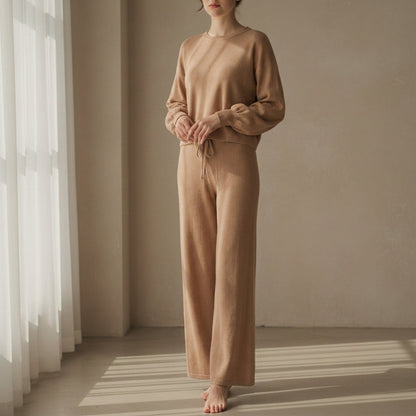 Women's Knit Lounge Two-Piece Set Relaxed Fit Round Neck – Elara
