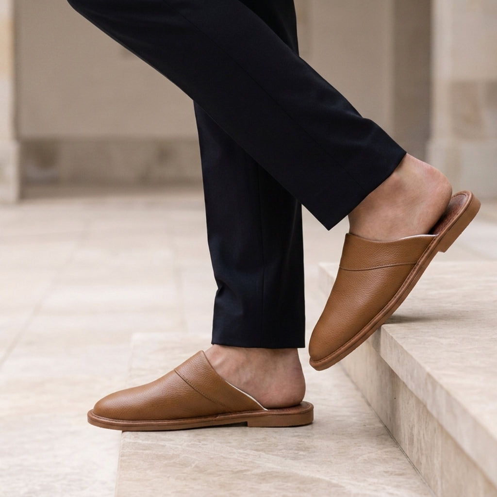 Men's Leather Slip-On Slippers for Relaxing at Home – Lucan