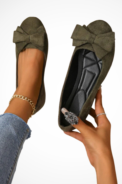 Lyra Comfortable Everyday Walking Flats with Elegant Bow Detail – Stylish Women's Footwear