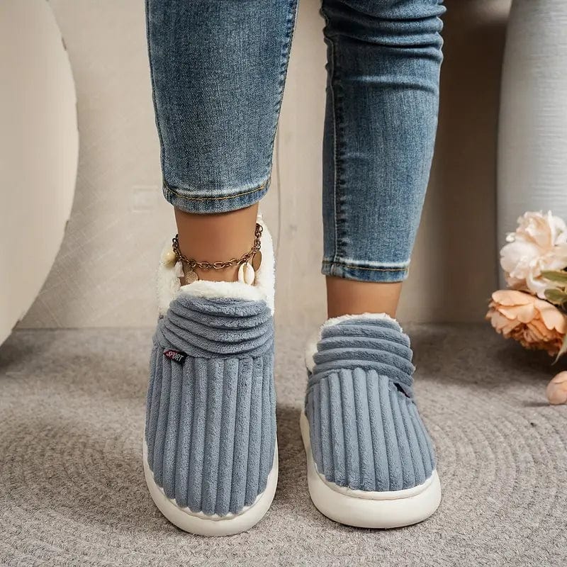 Lula Soft, Warm Unisex Slippers with Anti-Slip Soles for Indoor and Outdoor Use
