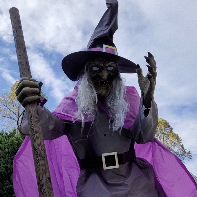 6-Foot Haunted Floating Witch Yard Decoration – Realistic Spooky Outdoor Halloween Prop with Easy Setup