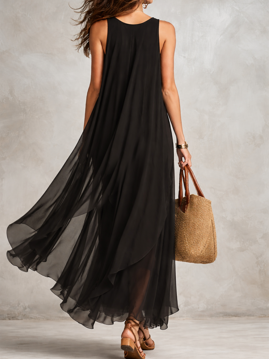 Robe maxi bohème chic en mousseline noire à couches