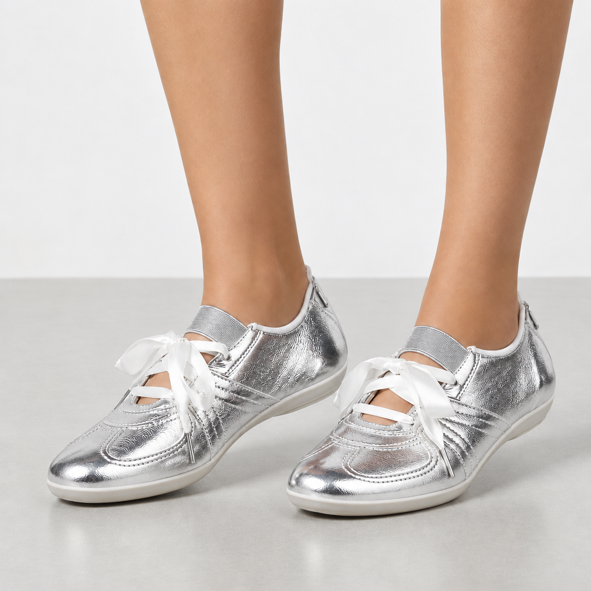 Metallic Ribbon Low-Top Sneakers With Cushioned Insole – Selene