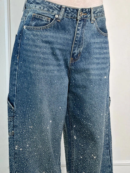 Jean droit décontracté en denim bleu glamour avec détails en strass - Coupe décontractée