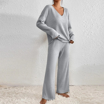 KATHY Ribbed Knitted 2-Piece Loungewear Set – Comfortable Sweater & Pants