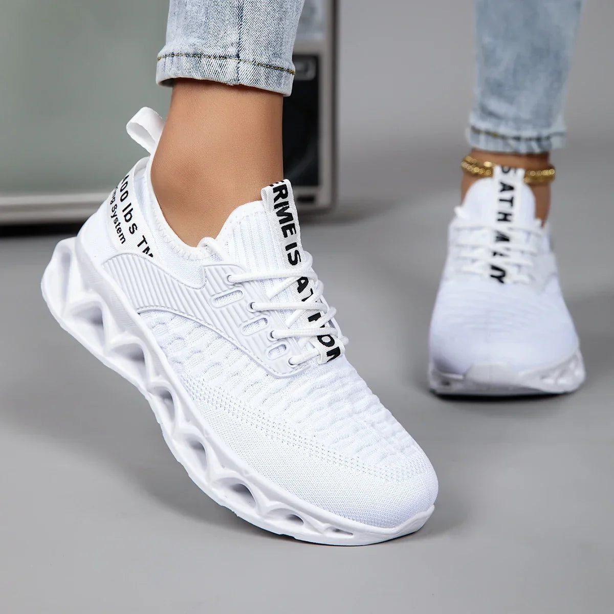 Orthopedic Walking Sneakers Lightweight Lace-Up – Elara