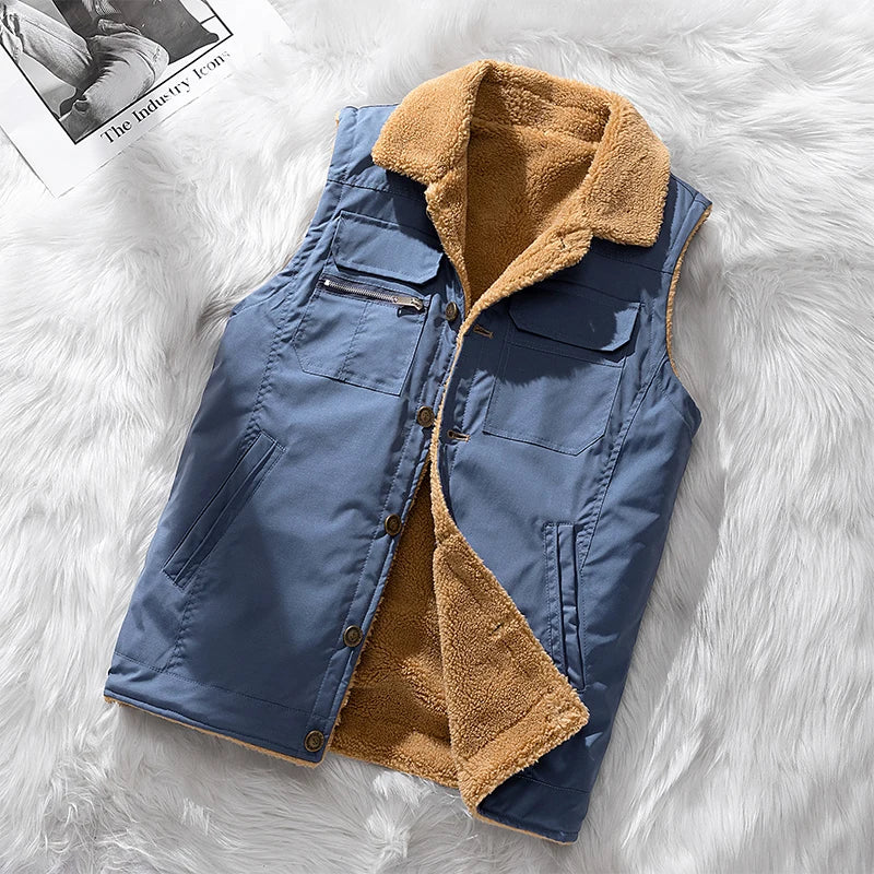 Timor Lightweight Fleece Vest with Four Pockets for Warmth and Mobility