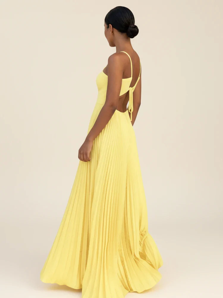 Elegant Halter Backless Pleated Maxi Dress