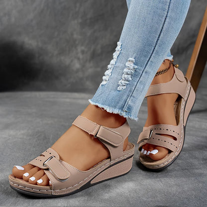 Adjustable Women's Walking Sandals for Ultimate Comfort