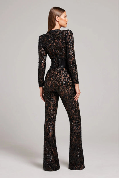 Combinaison longue transparente à manches longues ornée de sequins floraux et taille ceinturée