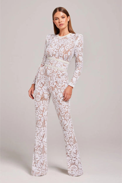 Combinaison longue transparente à manches longues ornée de sequins floraux et taille ceinturée