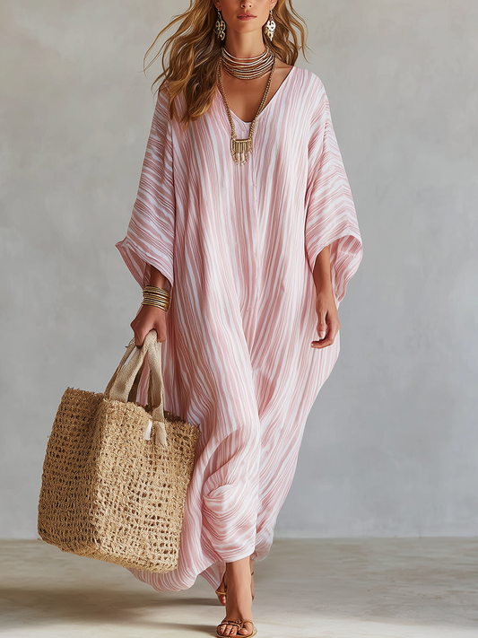 Blød lyserød stribet kaftan-kjole i boheme-stil