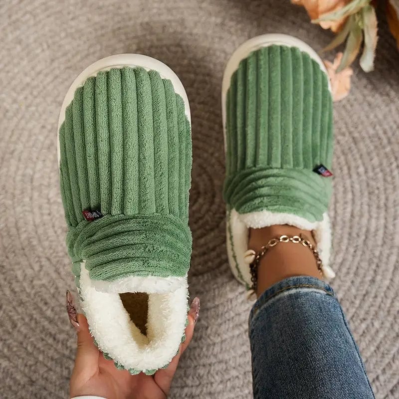 Lula Soft, Warm Unisex Slippers with Anti-Slip Soles for Indoor and Outdoor Use