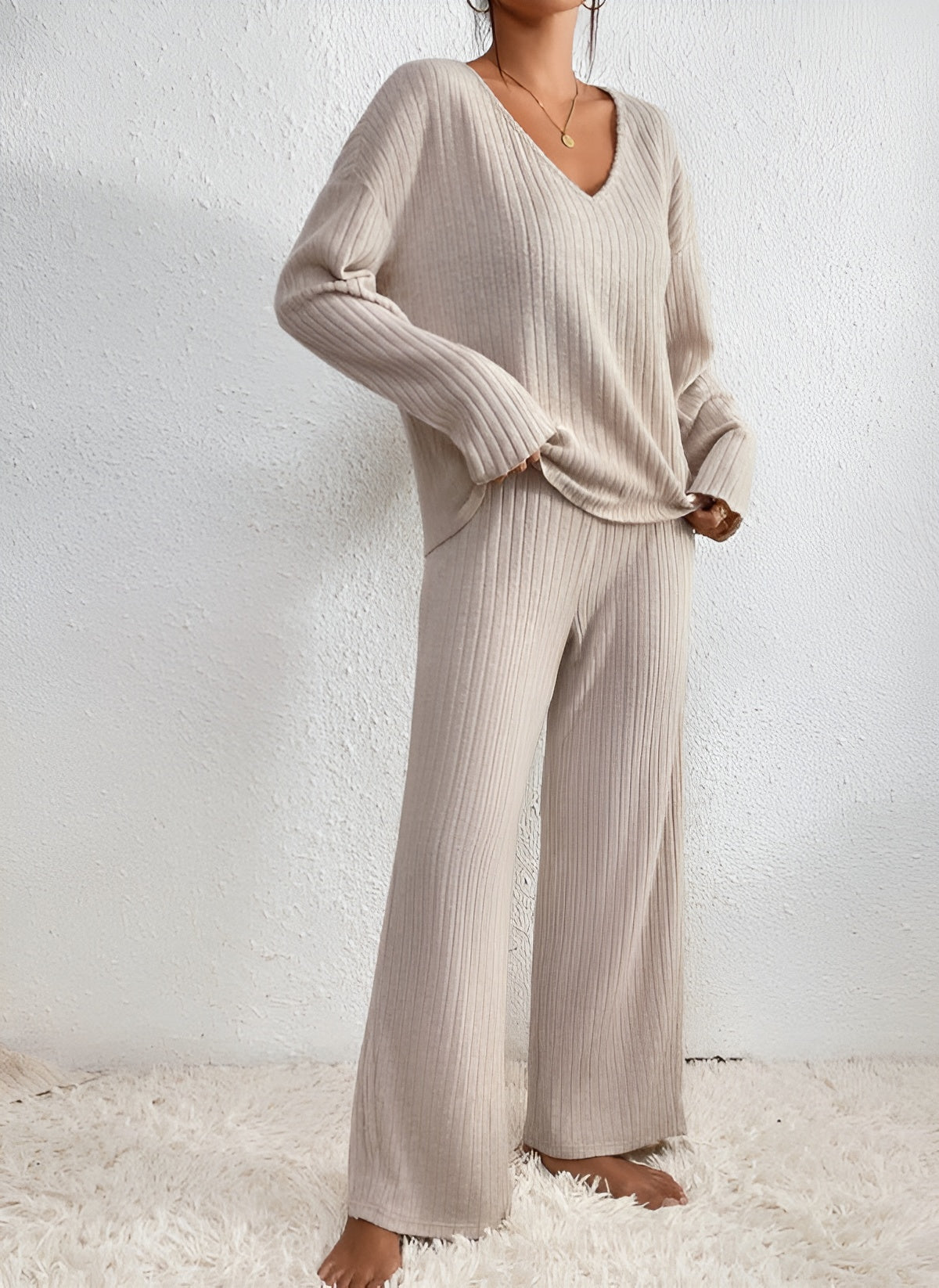 Wilma Ribbed V-Neck Sweater Set Comfortable Stylish Layering