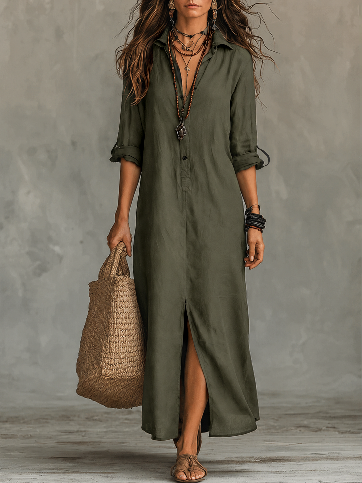 Robe maxi bohème avec design à boutons noirs sur le devant