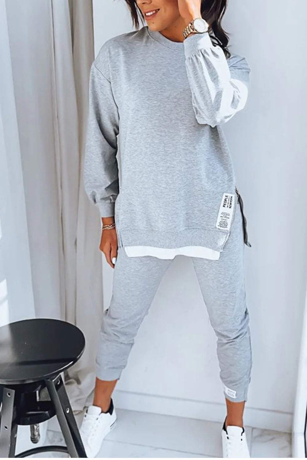 Donna Comfortable Loungewear Set with Sweatshirt and Pants