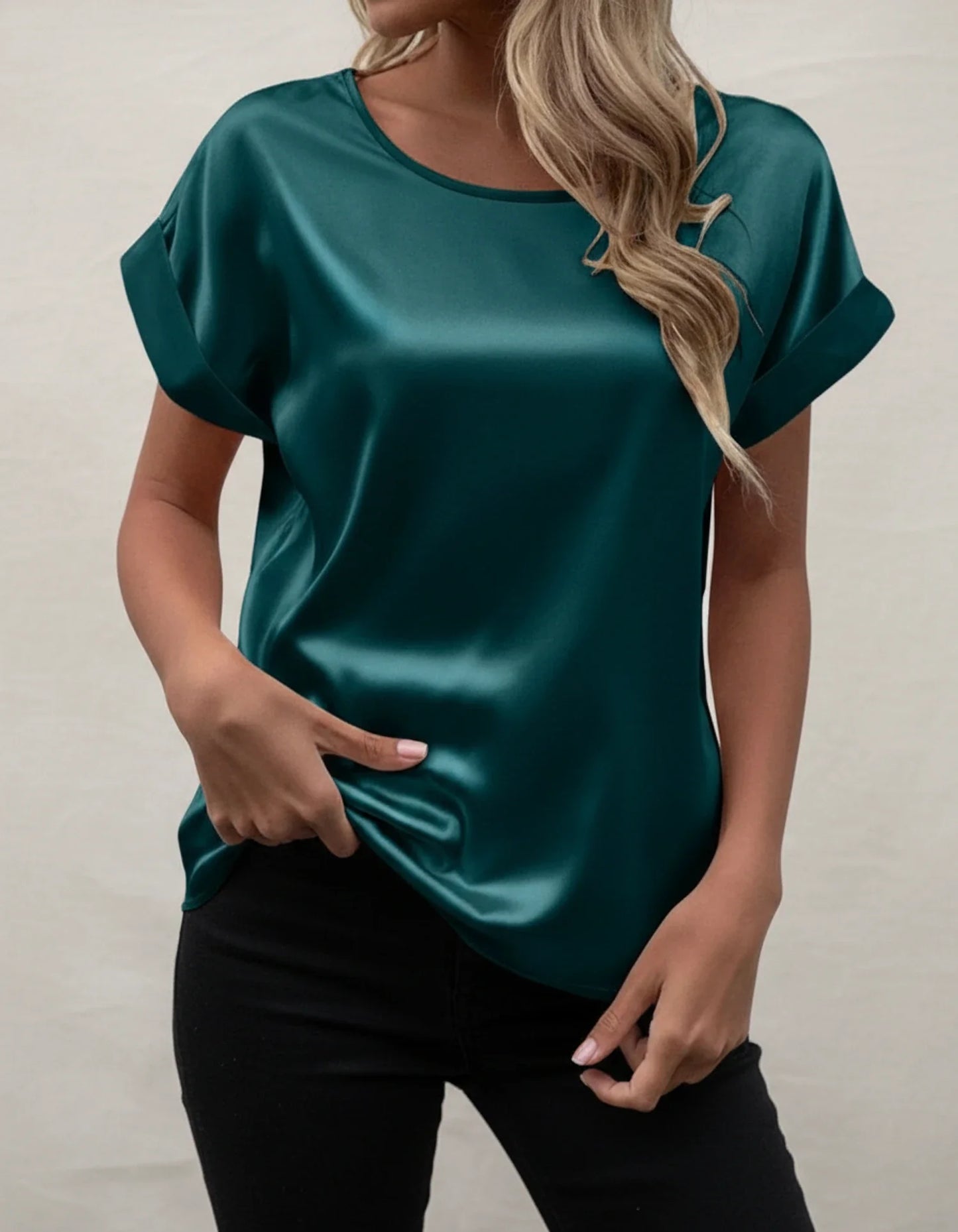 Women's Cuffed Sleeve Blouse